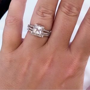 Diamond, white gold & white sapphire wedding band & engagement ring set. Size 8.